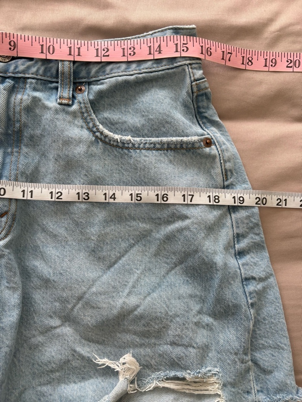 Abercrombie & Fitch The Loose Short High Rise in Light Blue Size 28 - Picture 4 of 6